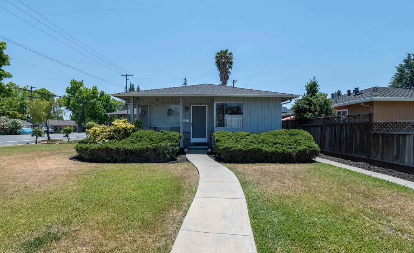 381 N Leigh Ave, Campbell, CA 95008 Beds Baths (Sold