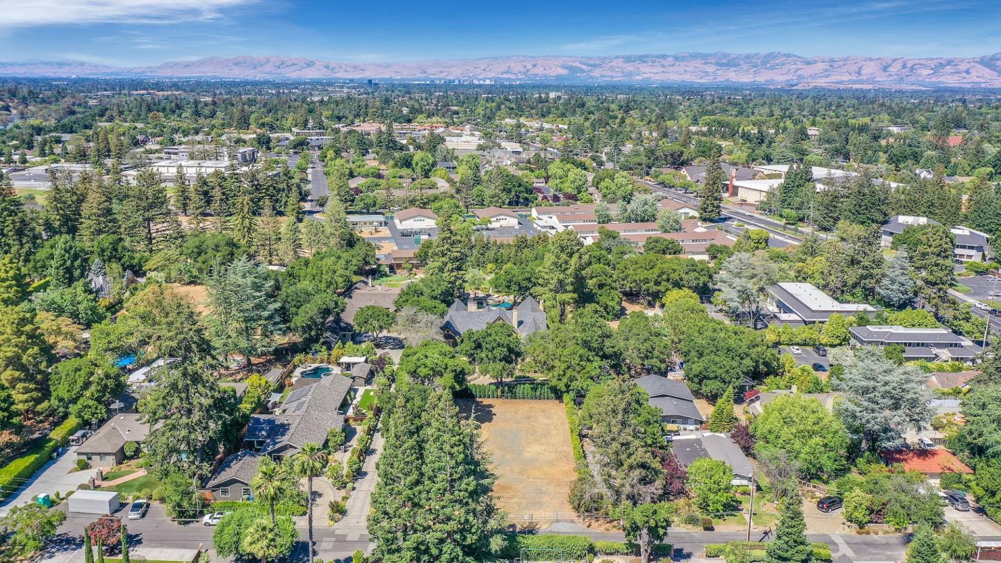 17045 Pine Avenue, LOS GATOS, California 95032, ,Lots And Land,For Sale,Pine Avenue,40965072