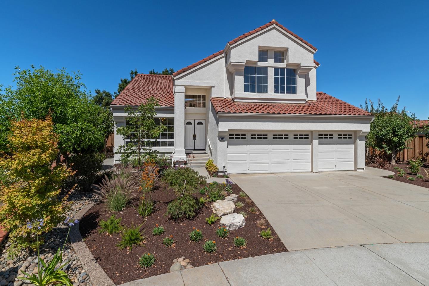 889 Glenview Court Milpitas CA 95035 4 Beds 3 Baths (Sold