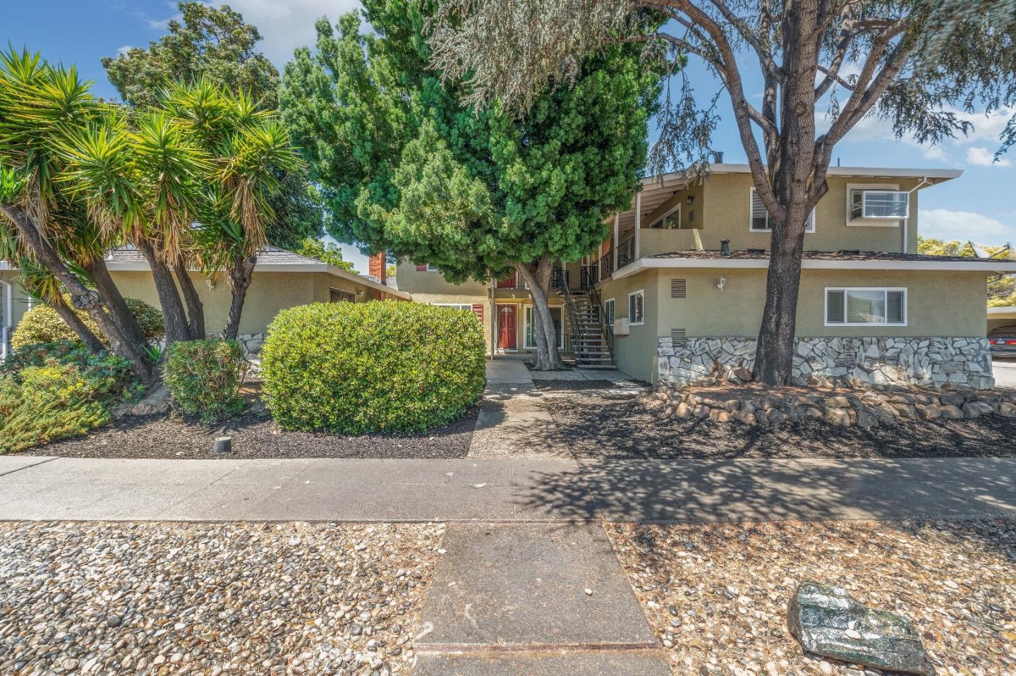 1596 Mendenhall Drive, SAN JOSE, California 95130, ,Comm Ri Multi-units 5+,For Sale,Mendenhall Drive,ML81850936