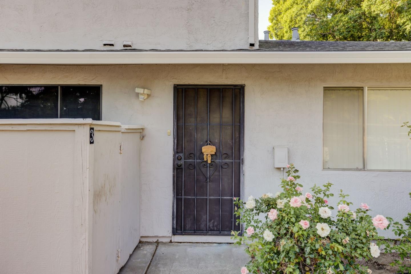 Detail Gallery Image 1 of 1 For 159 Del Rio Cir #3,  Vacaville,  CA 95687 - 2 Beds | 1/1 Baths