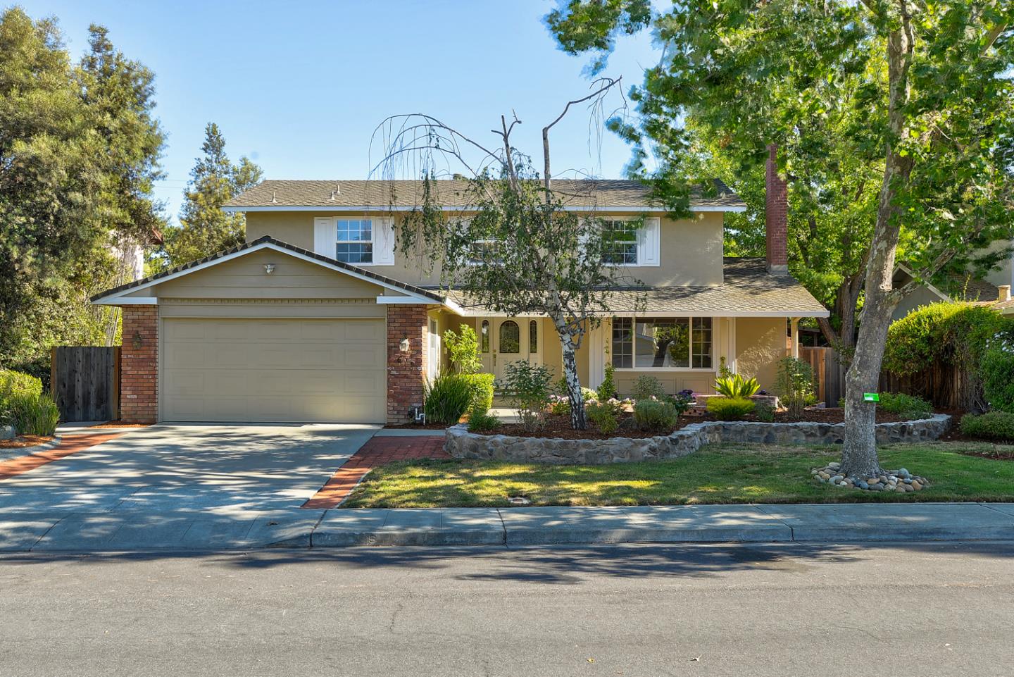 Detail Gallery Image 1 of 1 For 612 Princeton Dr, Sunnyvale,  CA 94087 - 5 Beds | 2/1 Baths