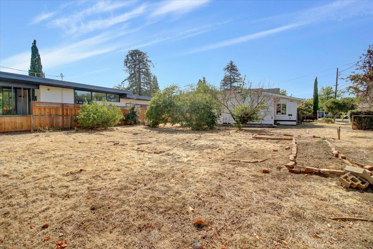 2239 Wellesley Street, PALO ALTO, California 94306, ,Lots And Land,For Sale,Wellesley Street,40965230