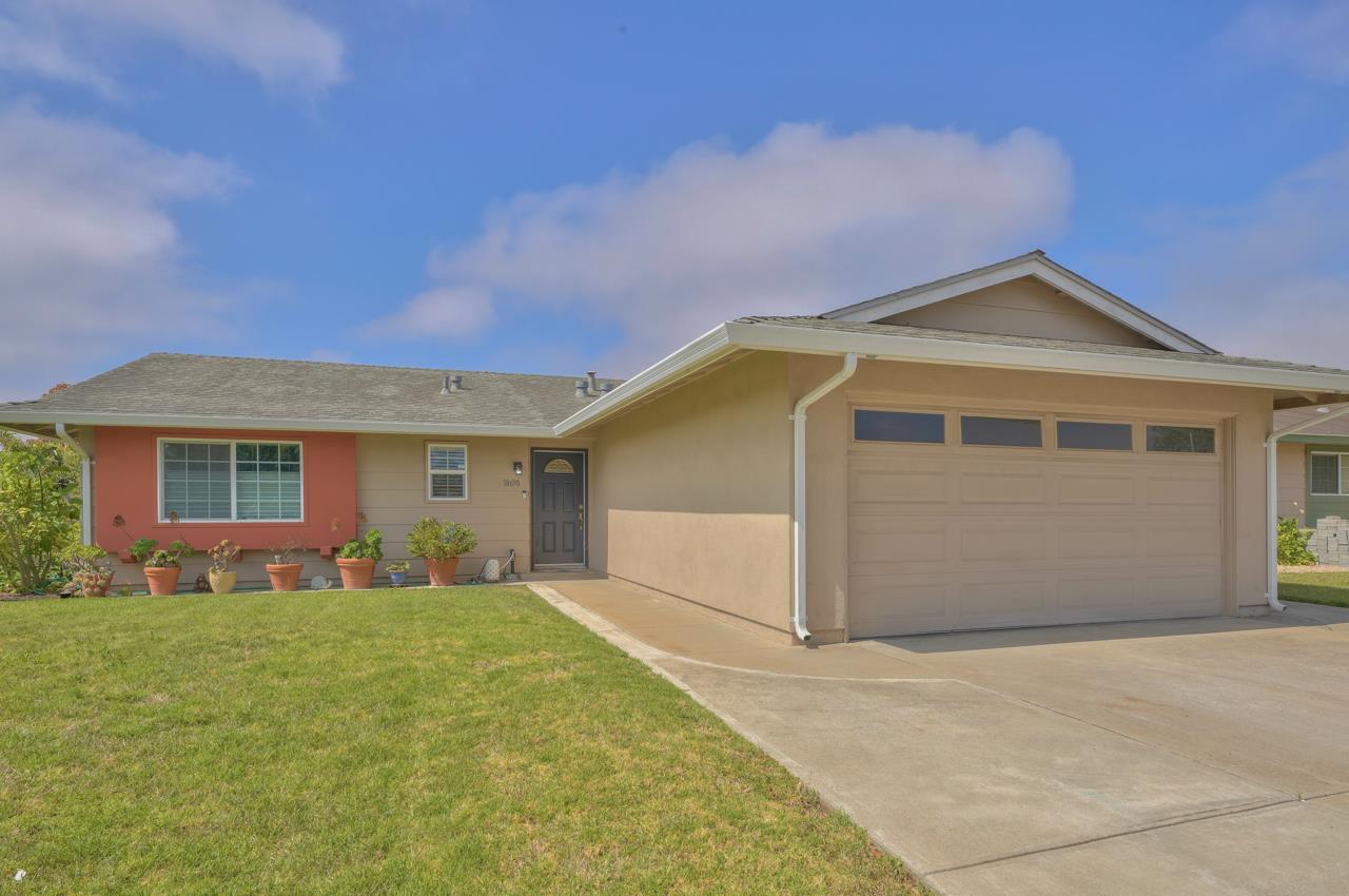 18698 Eisenhower St, Salinas, CA 93906 3 Beds 2 Baths (Sold