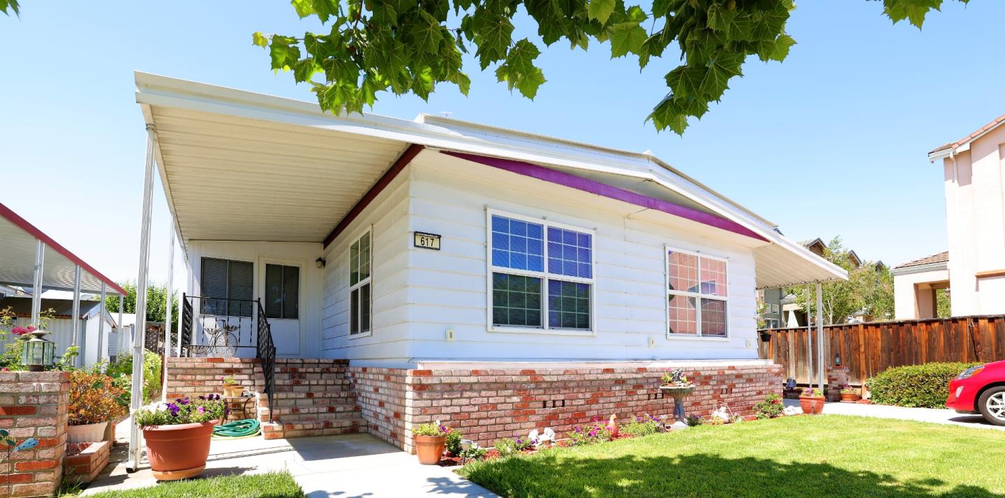 617 Shadow Creek Dr 617, San Jose, CA 95136 3 Beds 2 Baths (Sold