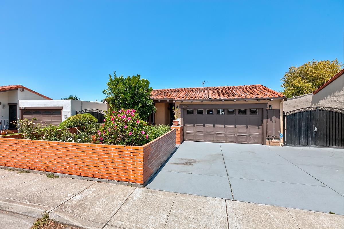 Detail Gallery Image 1 of 1 For 2401 Corriea Way, Fremont,  CA 94539 - 3 Beds | 2 Baths