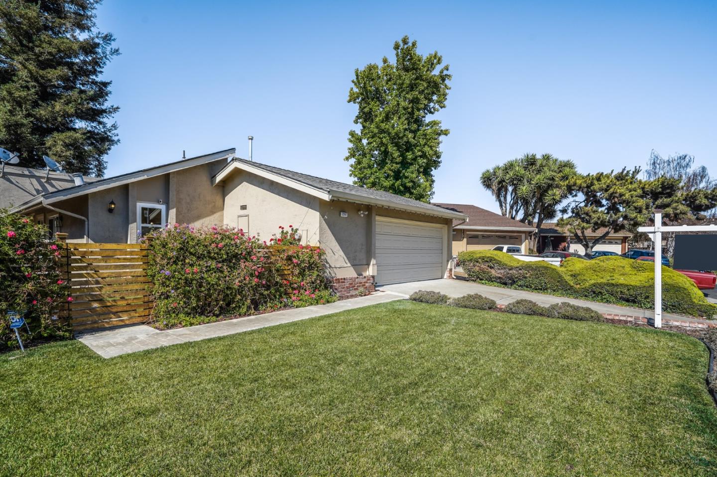 Detail Gallery Image 1 of 1 For 2247 Grouse Way, Union City,  CA 94587 - 4 Beds | 2 Baths