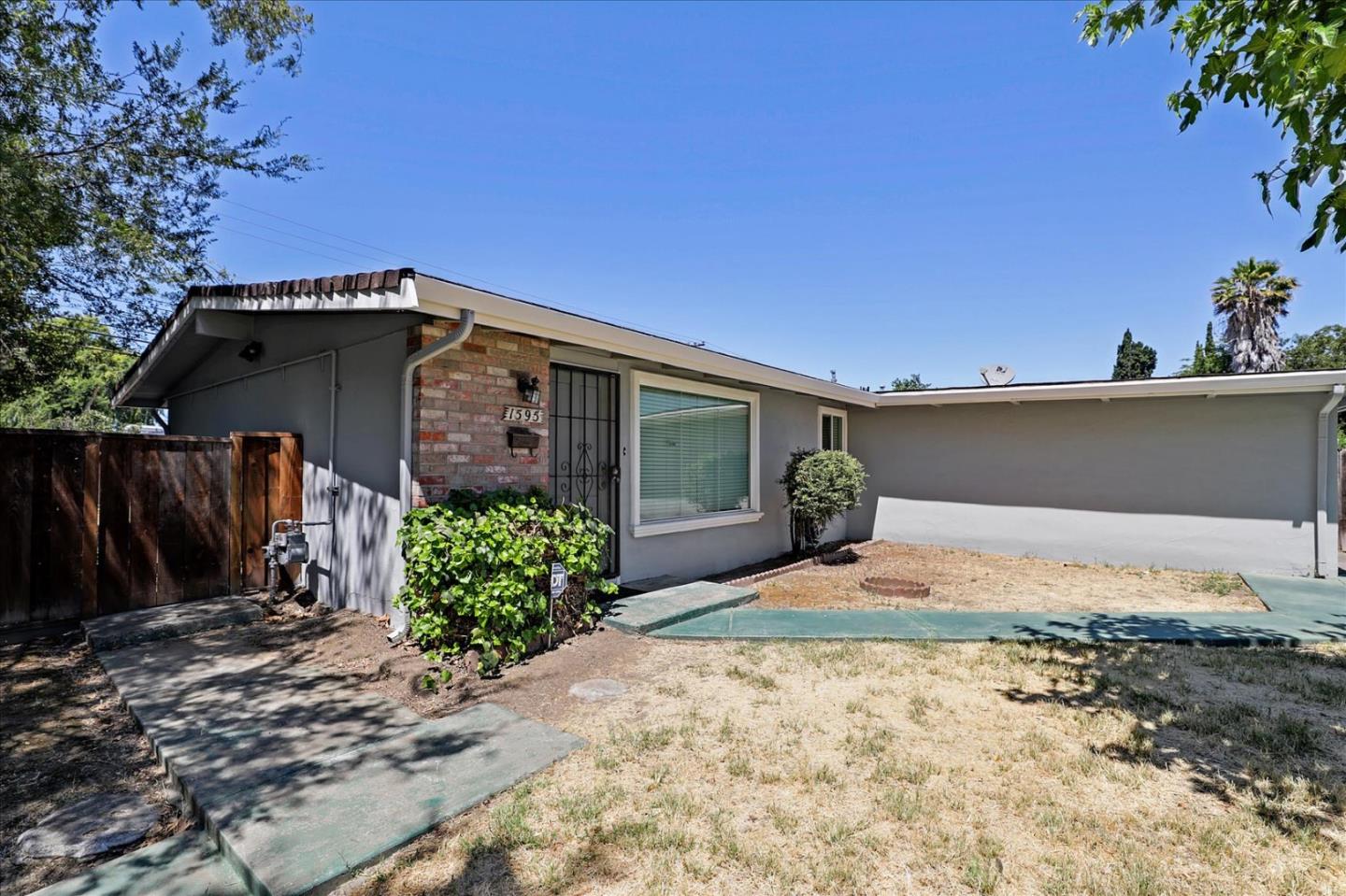1595 S King Rd, San Jose, CA 95122 3 Beds 2 Baths (PendingDoNotShow