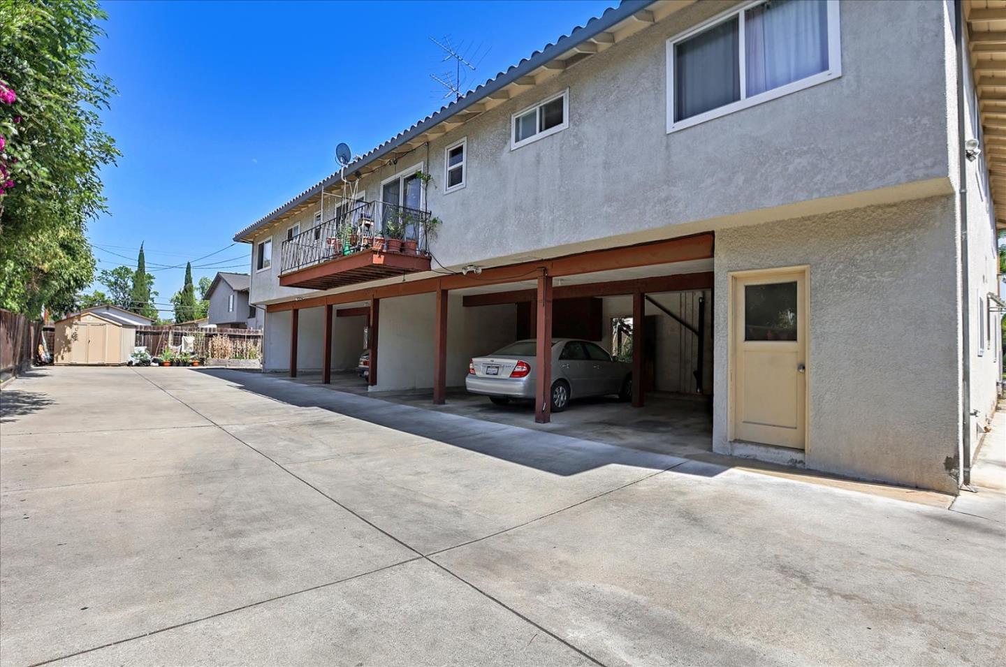 679 Grand Coulee Avenue, SUNNYVALE, California 94087, ,Comm Ri Multi-units 5+,For Sale,Grand Coulee Avenue,ML81852504