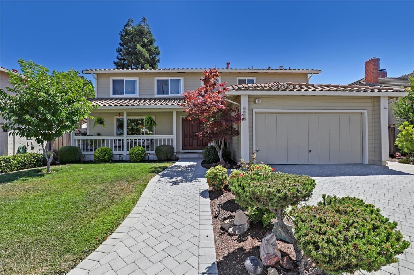 Detail Gallery Image 1 of 1 For 6606 Whitbourne Dr, San Jose,  CA 95120 - 5 Beds | 2/1 Baths
