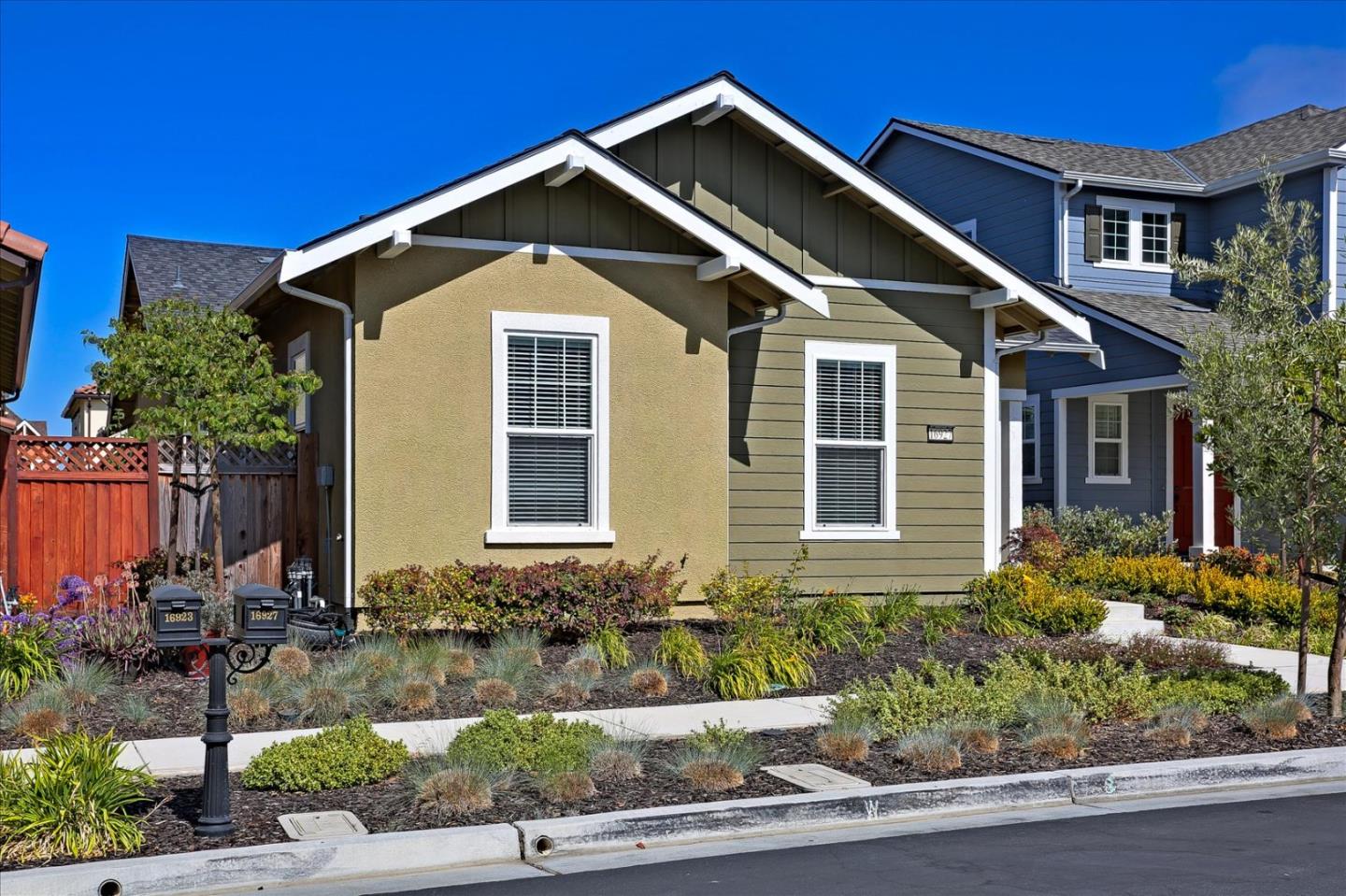 Detail Gallery Image 1 of 1 For 16927 Mahone St, East Garrison,  CA 93933 - 3 Beds | 2 Baths