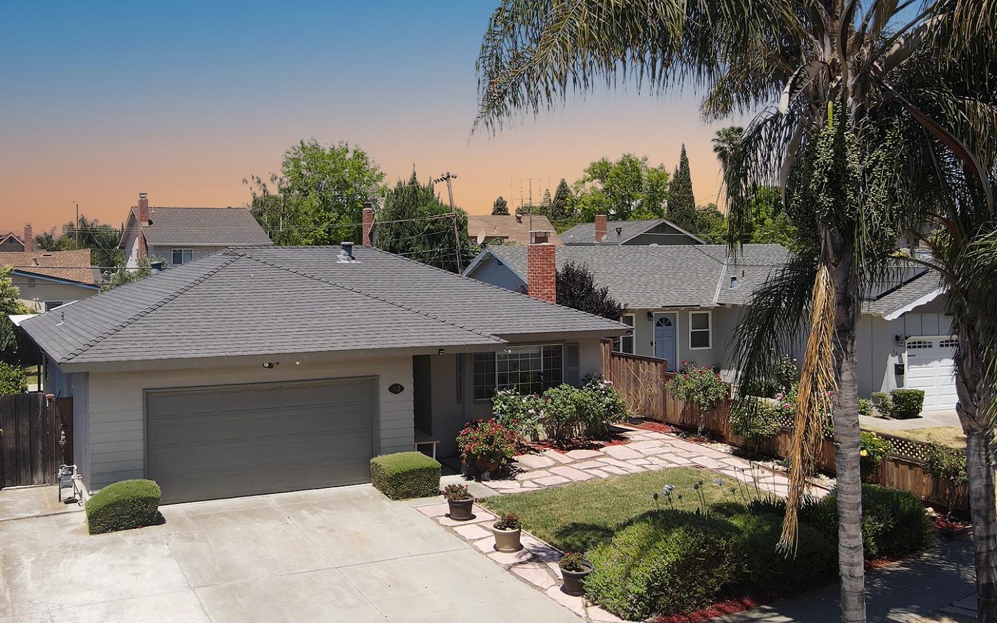 167 Manton Dr, San Jose, CA 95123 4 Beds 2 Baths (Sold