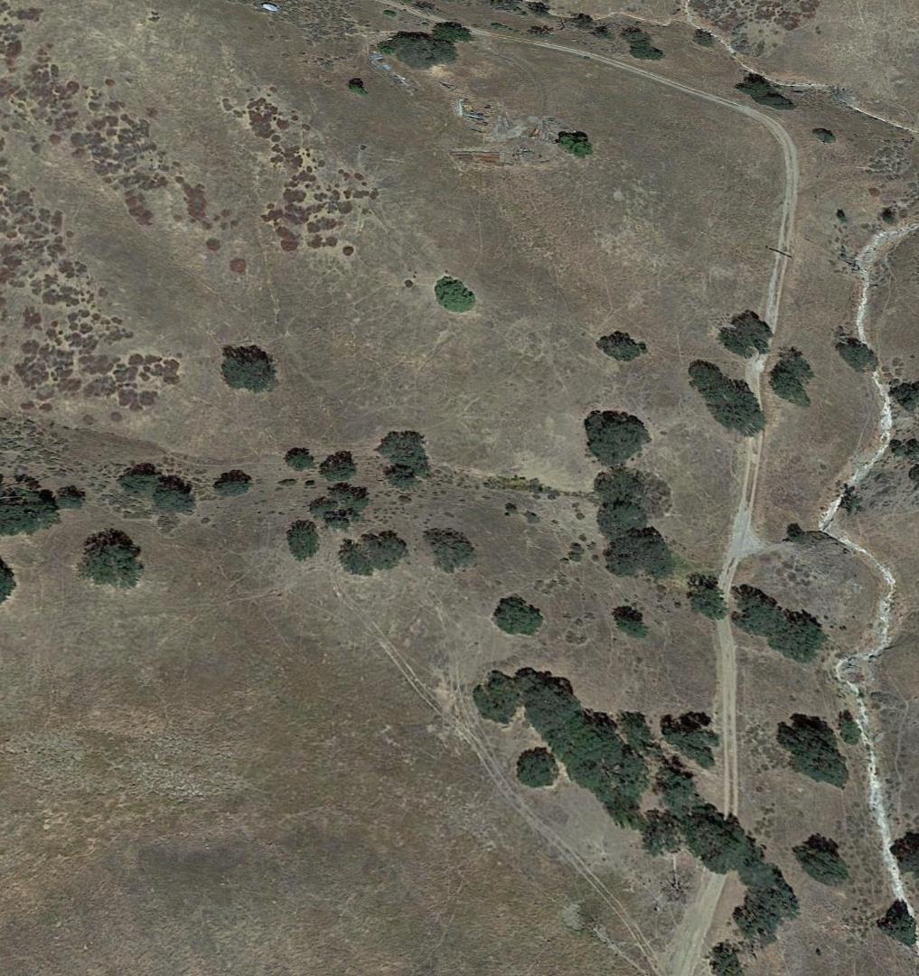 Photo of 61 Panoche Rd in Paicines, CA