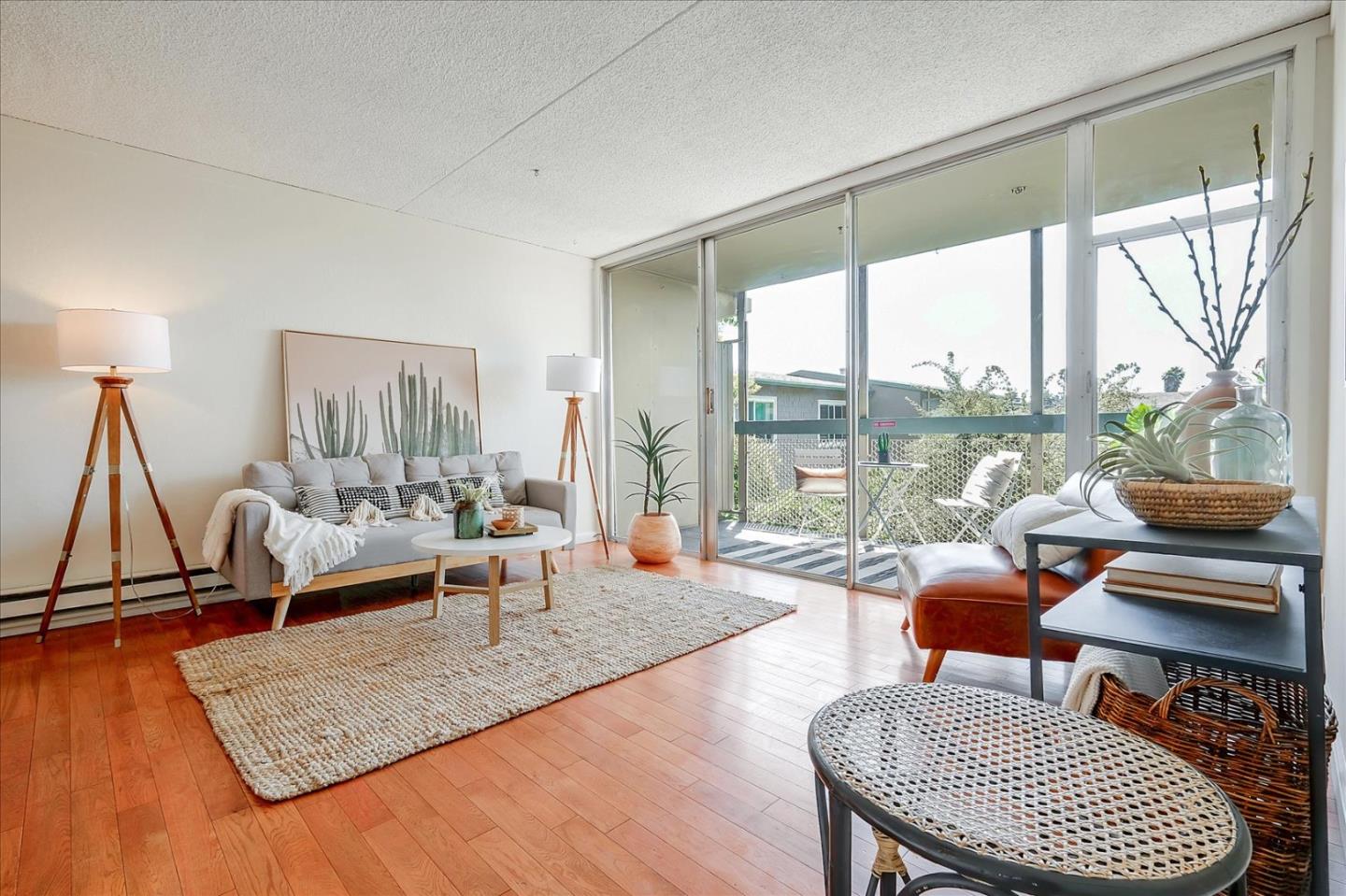 Detail Gallery Image 1 of 1 For 180 Dakota Ave #22,  Santa Cruz,  CA 95060 - 2 Beds | 1 Baths