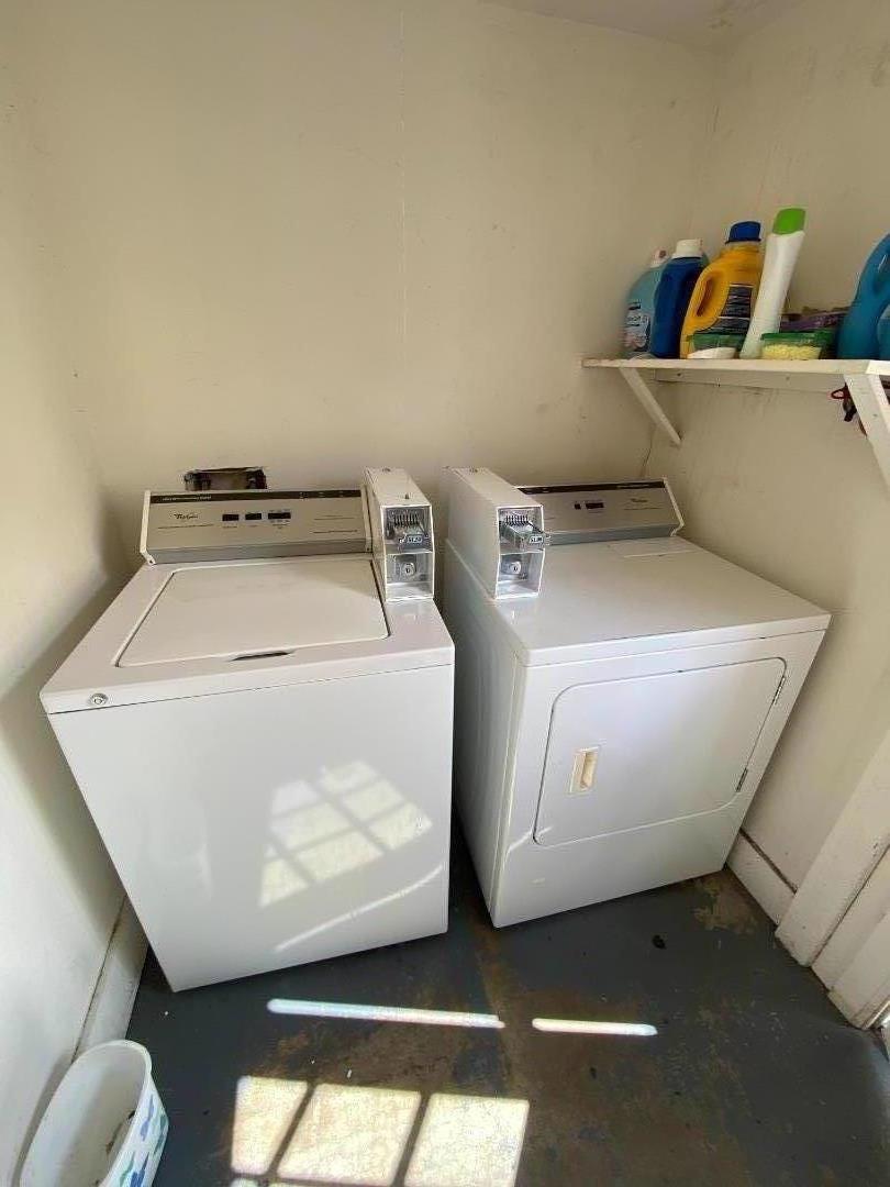 529 Capitol St., SALINAS, California 93901, ,Comm Ri Multi-units 5+,For Sale,Capitol St.,ML81853028