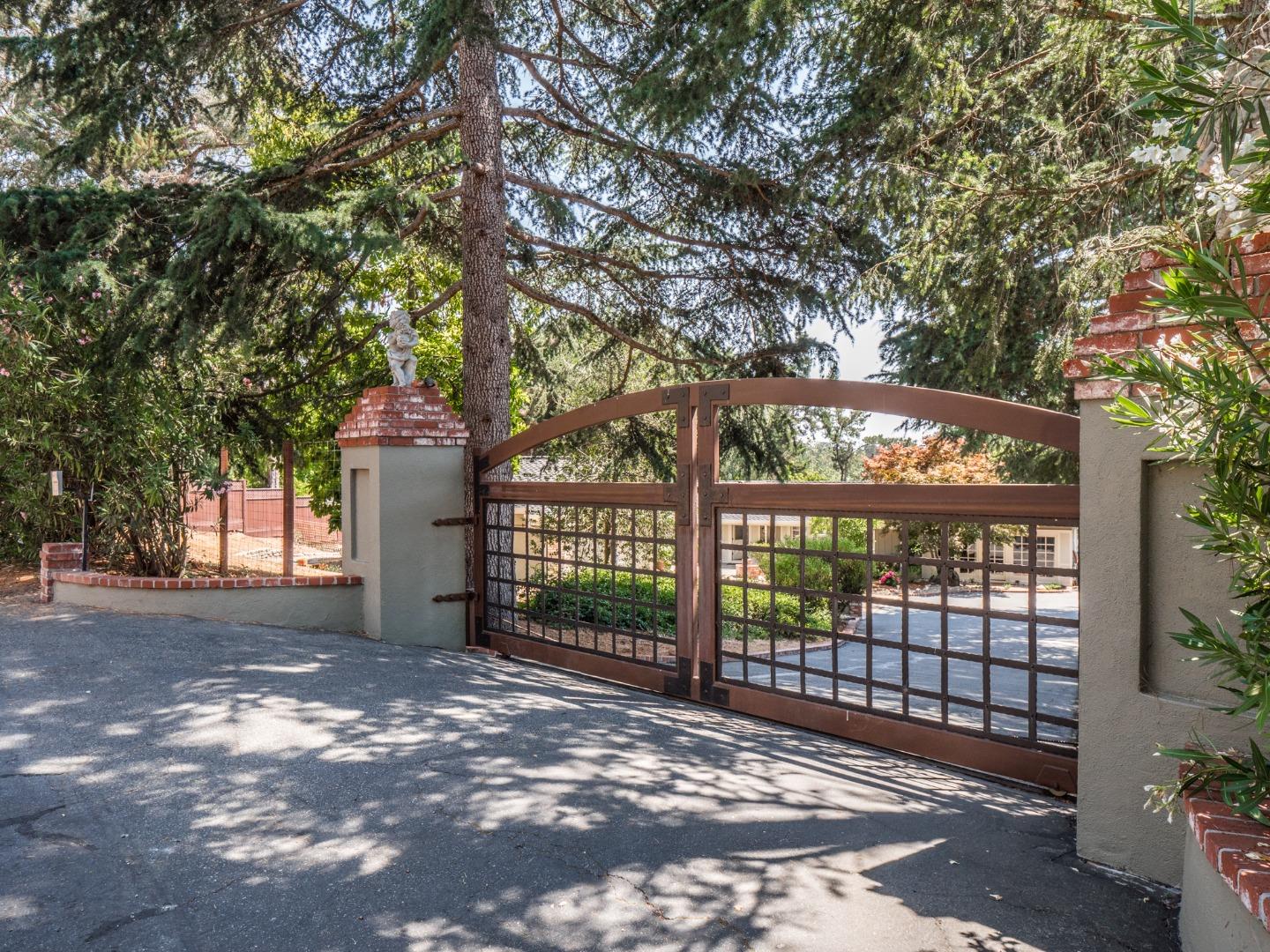43 via Arroyo, Corralitos, CA 95076 4 Beds 4 Baths (Sold