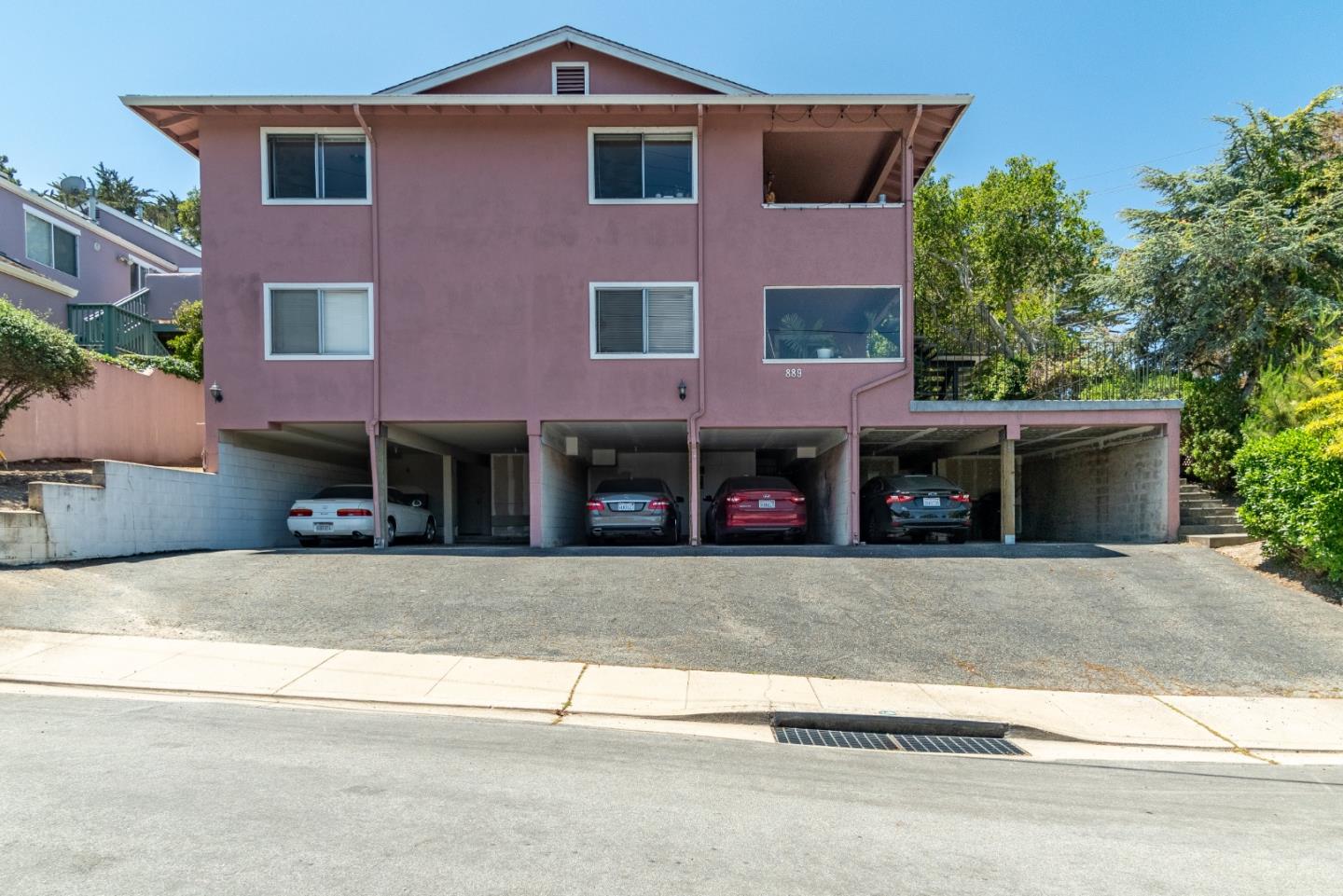 889 Alice Street, MONTEREY, California 93940, ,Comm Ri Multi-units 5+,For Sale,Alice Street,ML81853162