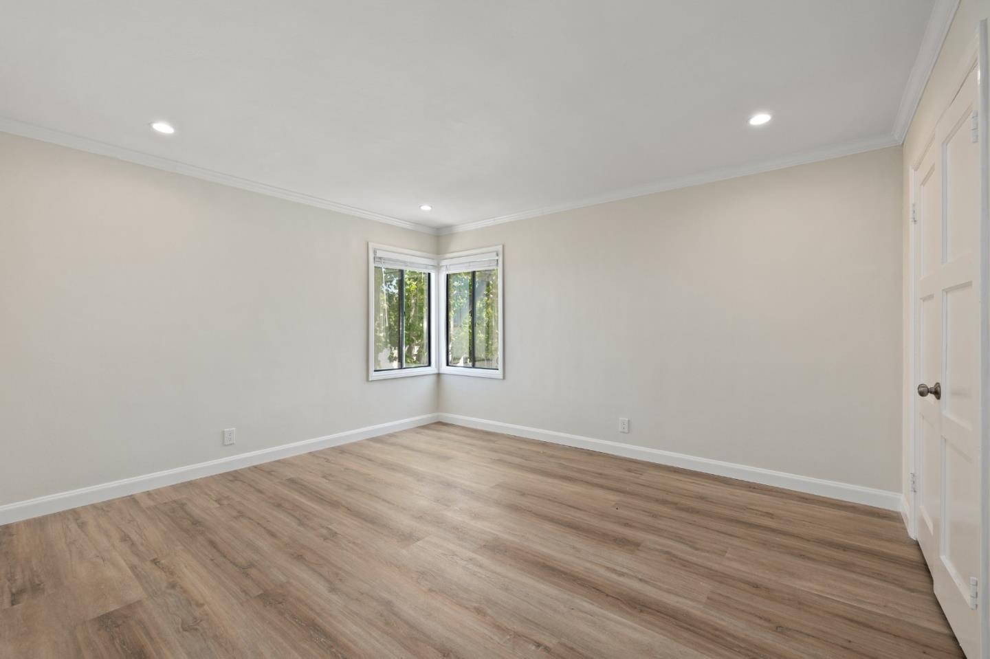 1000 Idaho Street, SAN MATEO, California 94401, ,Comm Industrial For Sale,For Sale,Idaho Street,40965244