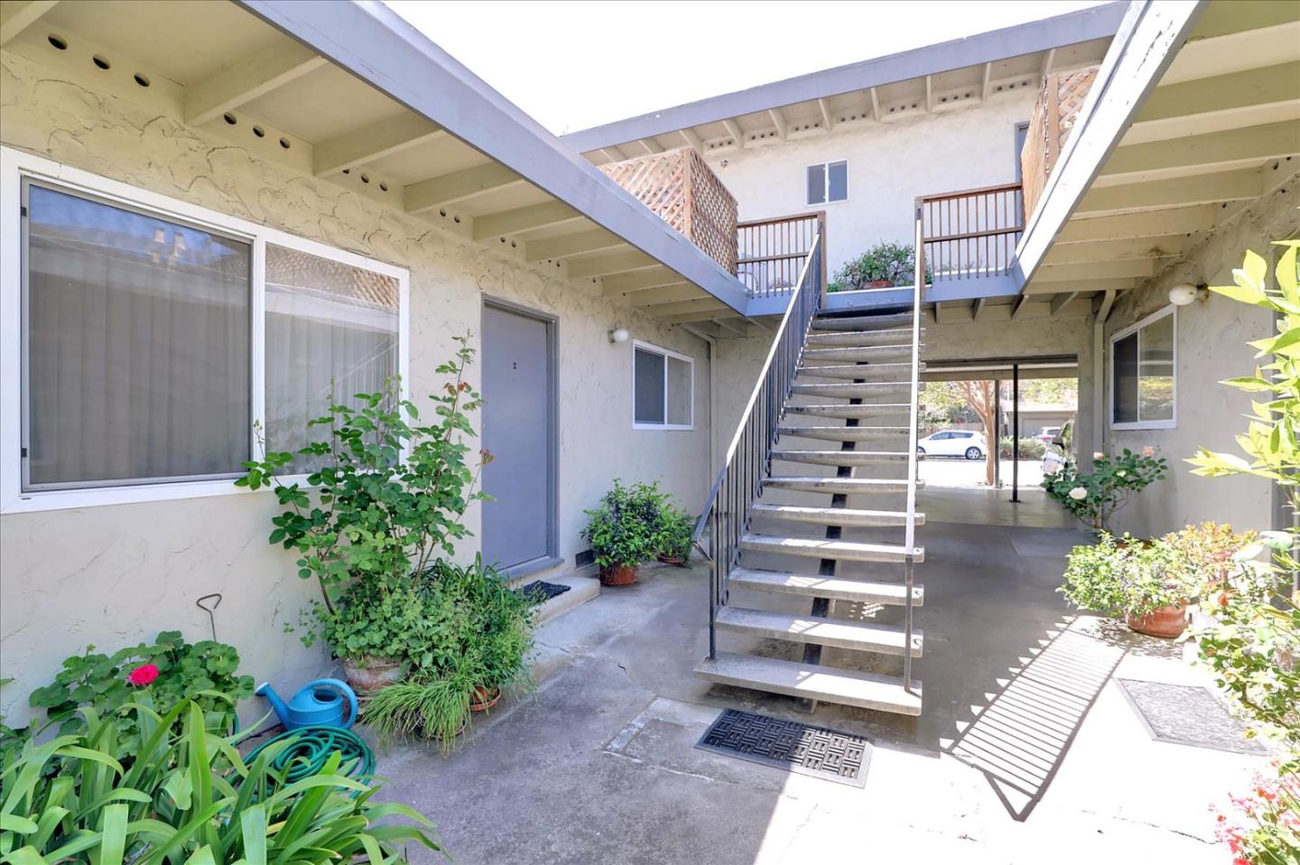 1622 Latham Street, MOUNTAIN VIEW, California 94041, ,Comm Ri Multi-units 5+,For Sale,Latham Street,ML81853351