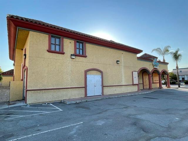 8800 San Ysidro Avenue, GILROY, California 95020, ,Comm Industrial For Lease,For Rent,San Ysidro Avenue,40965248