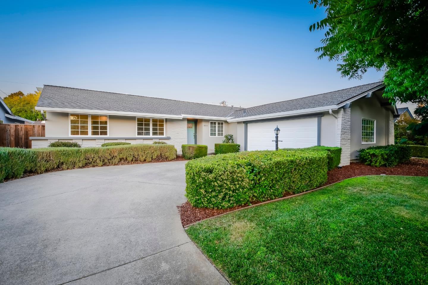 Detail Gallery Image 1 of 1 For 10166 Bonny Dr, Cupertino,  CA 95014 - 4 Beds | 2/1 Baths