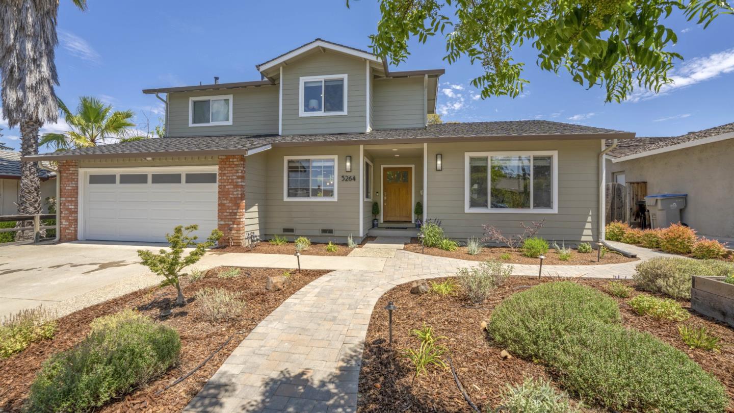 Detail Gallery Image 1 of 1 For 5264 Romford Dr, San Jose,  CA 95124 - 5 Beds | 2/1 Baths