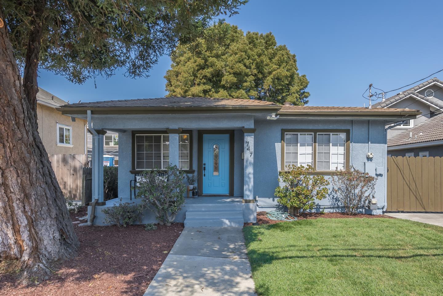 Detail Gallery Image 1 of 1 For 747 Delmas, San Jose,  CA 95125 - 3 Beds | 2 Baths