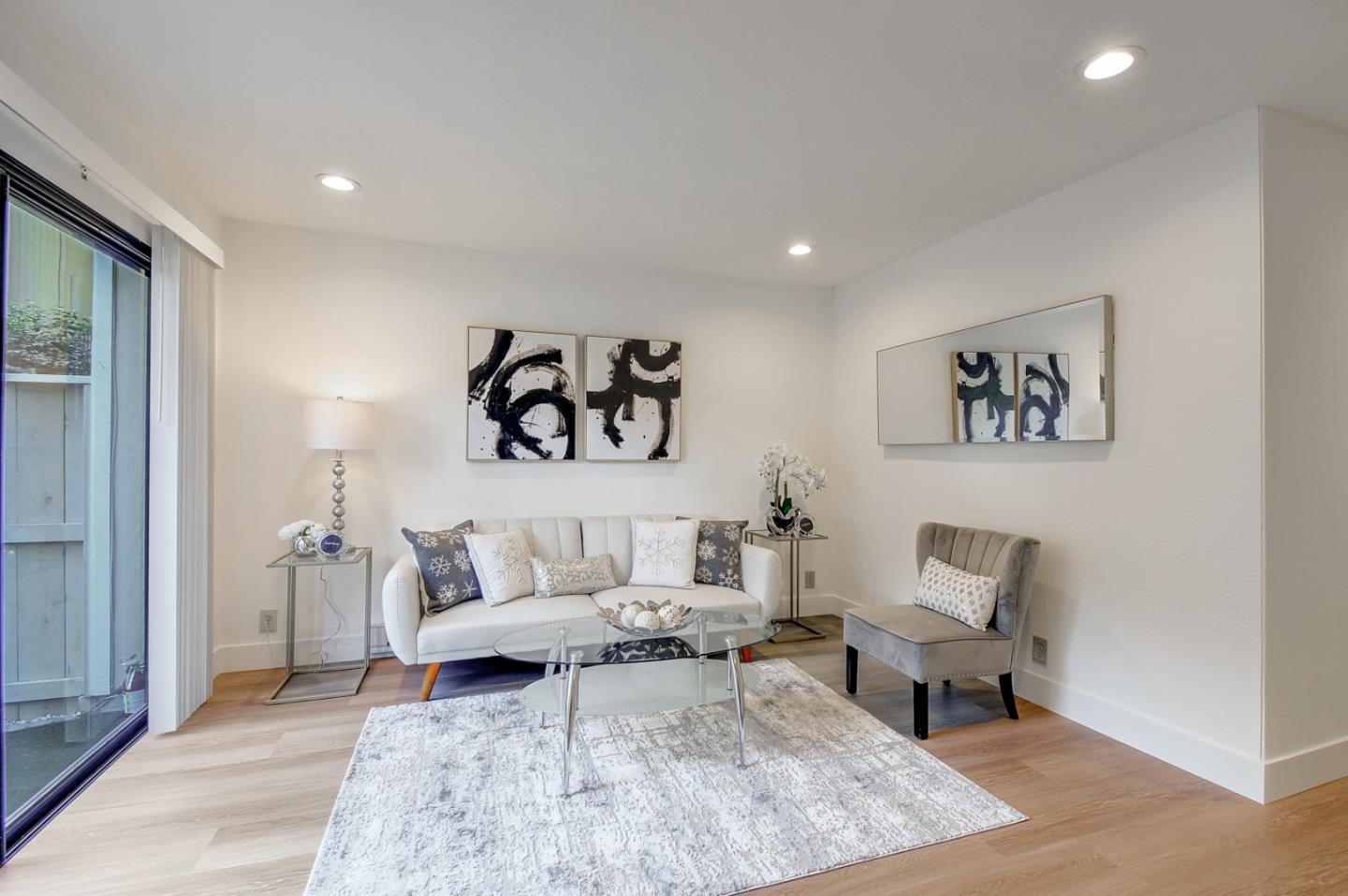 Detail Gallery Image 1 of 1 For 3017 Kaiser Dr a,  Santa Clara,  CA 95051 - 2 Beds | 1/1 Baths