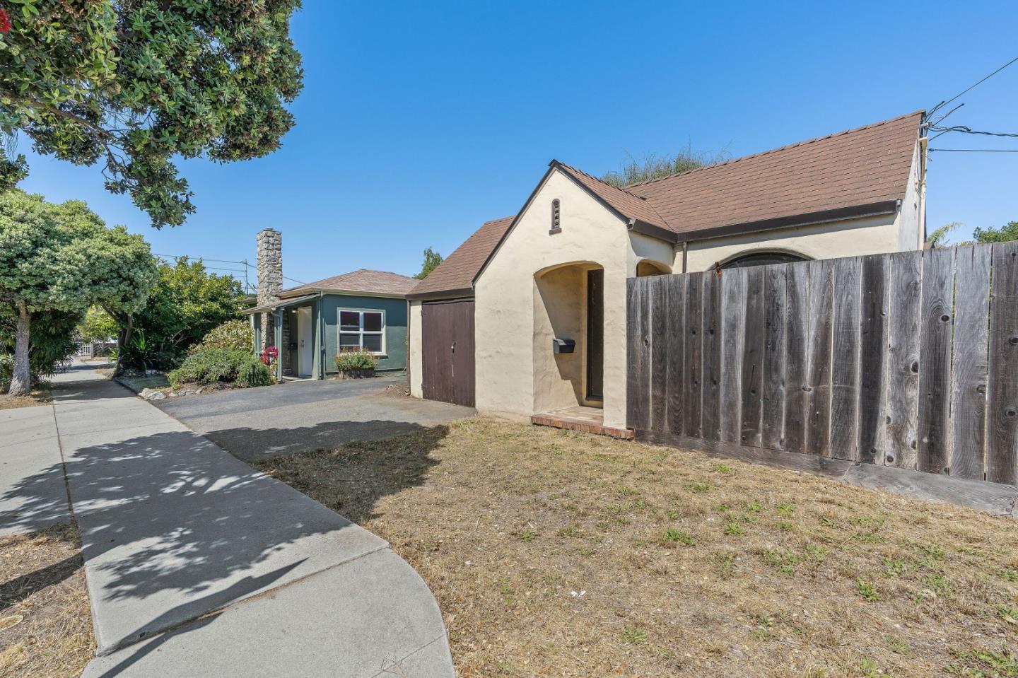 400 7th Ave, Santa Cruz, CA 95062 1 Beds 1 Baths (Sold