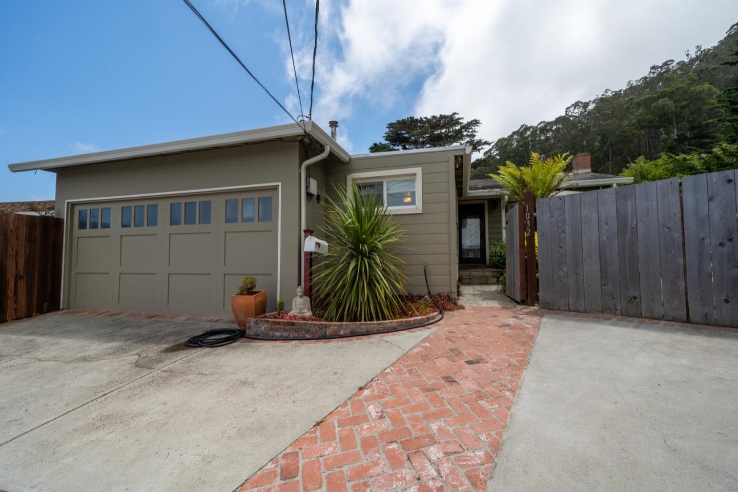 Detail Gallery Image 1 of 1 For 1032 S Rosita Ct in Law,  Pacifica,  CA 94044 - 0 Beds | 1 Baths