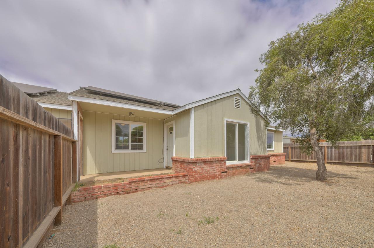 83 Russell Rd, Salinas, CA 93906 3 Beds 2 Baths (Sold) ML81853995