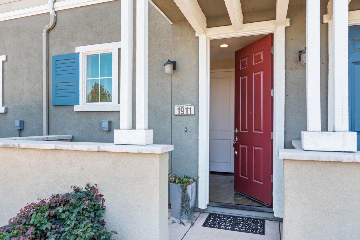 Detail Gallery Image 1 of 1 For 643 Turnbuckle Dr #1911,  Redwood City,  CA 94063 - 2 Beds | 2 Baths