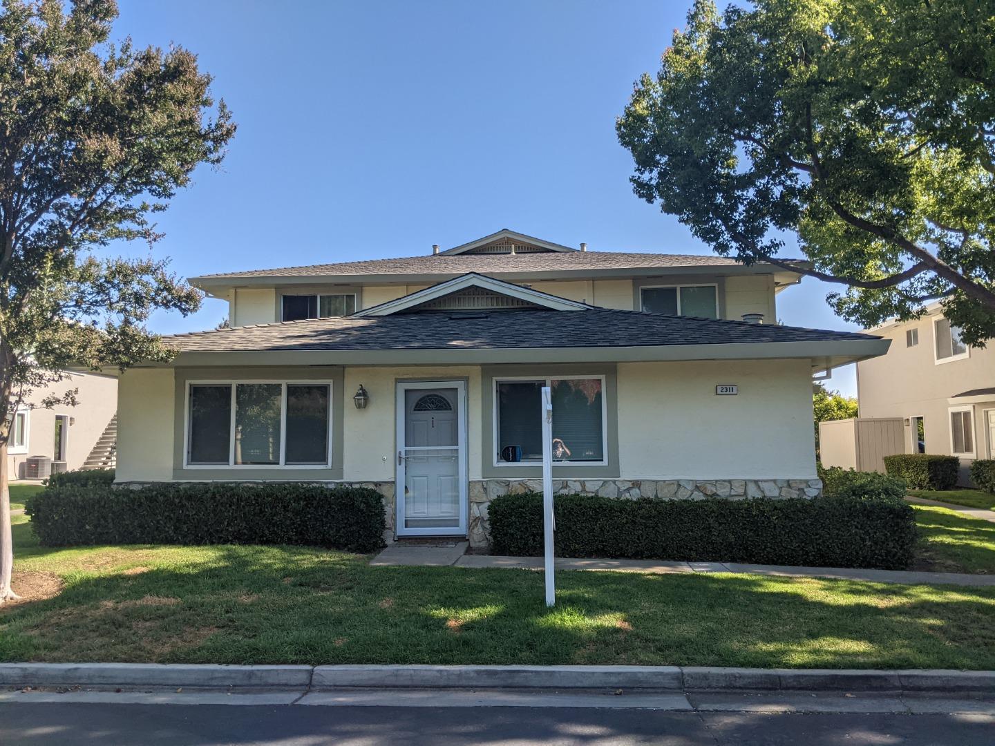 Detail Gallery Image 1 of 1 For 2311 Saidel Dr #1,  San Jose,  CA 95124 - 2 Beds | 1 Baths