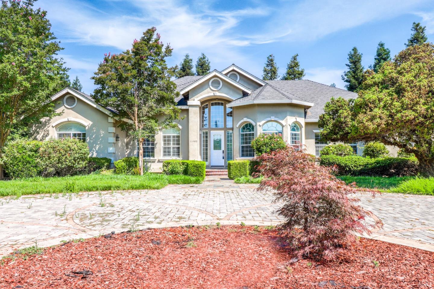 11485 Carls Ct, San Martin, CA 95046 5 Beds 3/1 Baths (Sold) ML81854133 MLSL