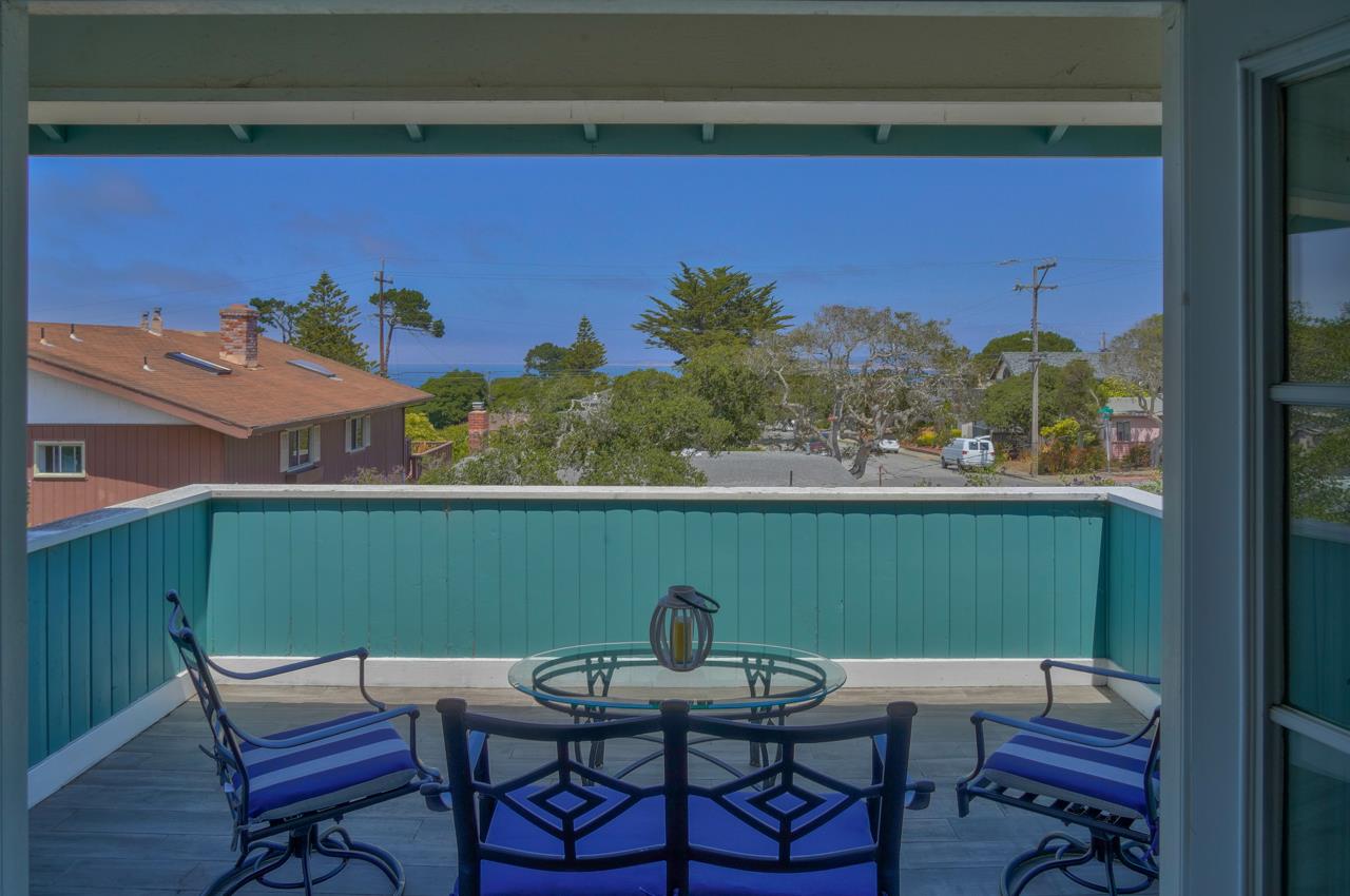 Detail Gallery Image 1 of 1 For 1490 Irving Ave, Monterey,  CA 93940 - 4 Beds | 2 Baths
