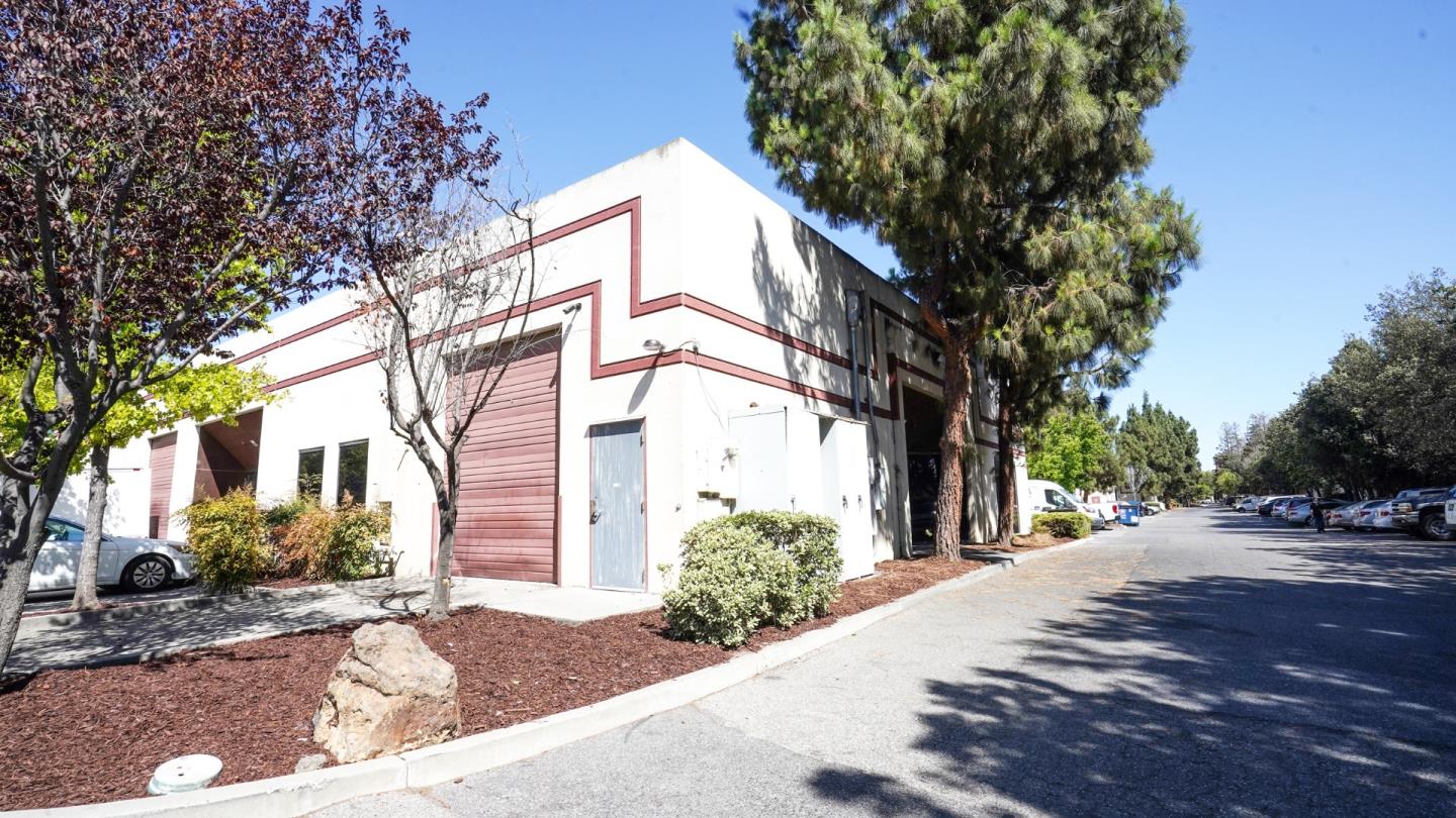 175 Lewis Road, SAN JOSE, California 95111, ,Comm Industrial For Sale,For Sale,Lewis Road,40965312