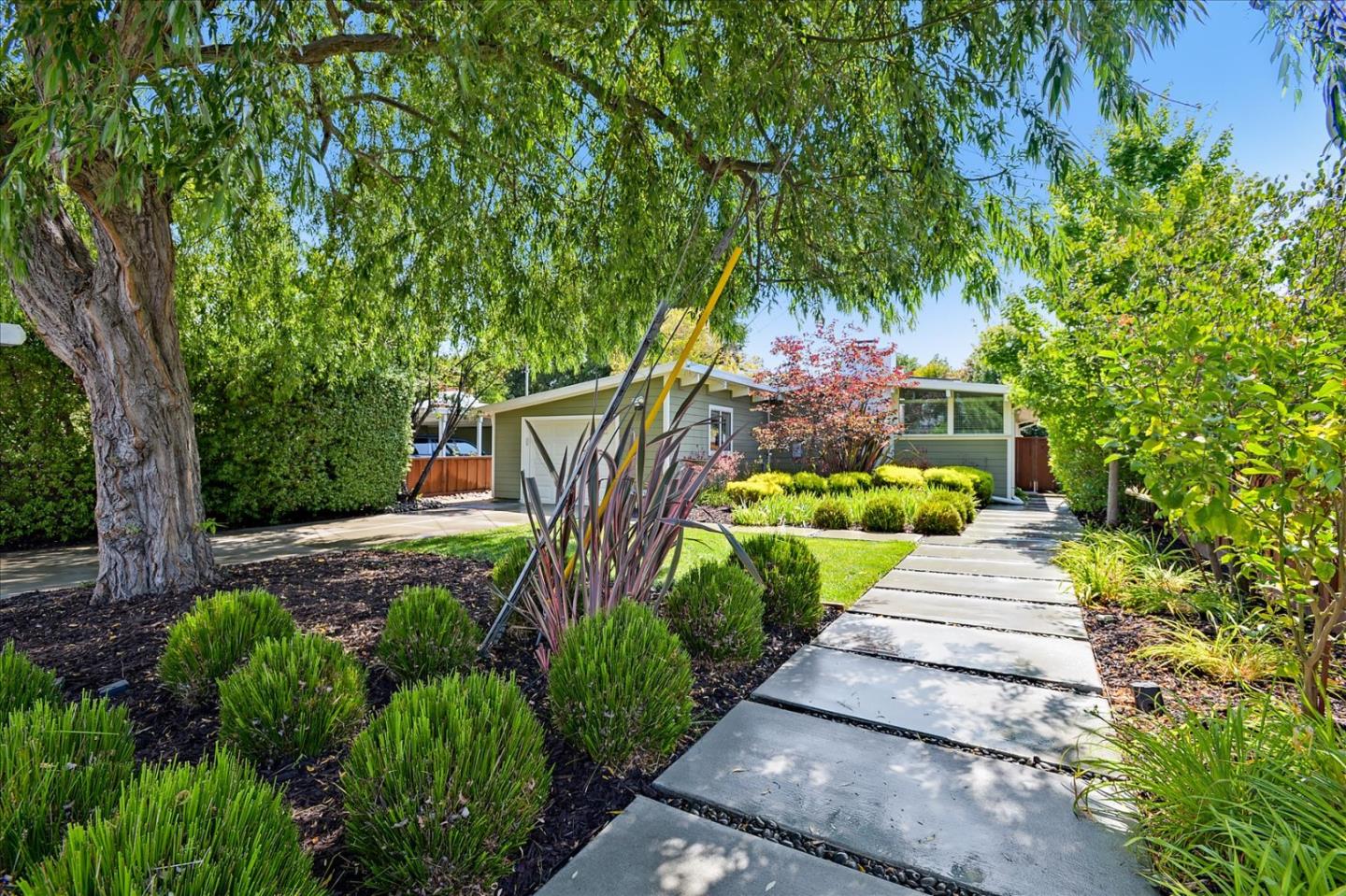Detail Gallery Image 1 of 1 For 736 11th Ave, Menlo Park,  CA 94025 - 3 Beds | 2 Baths