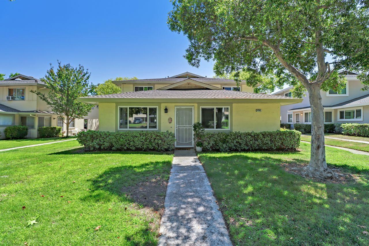 Detail Gallery Image 1 of 1 For 4768 Hatfield Walkway #4,  San Jose,  CA 95124 - 2 Beds | 1 Baths