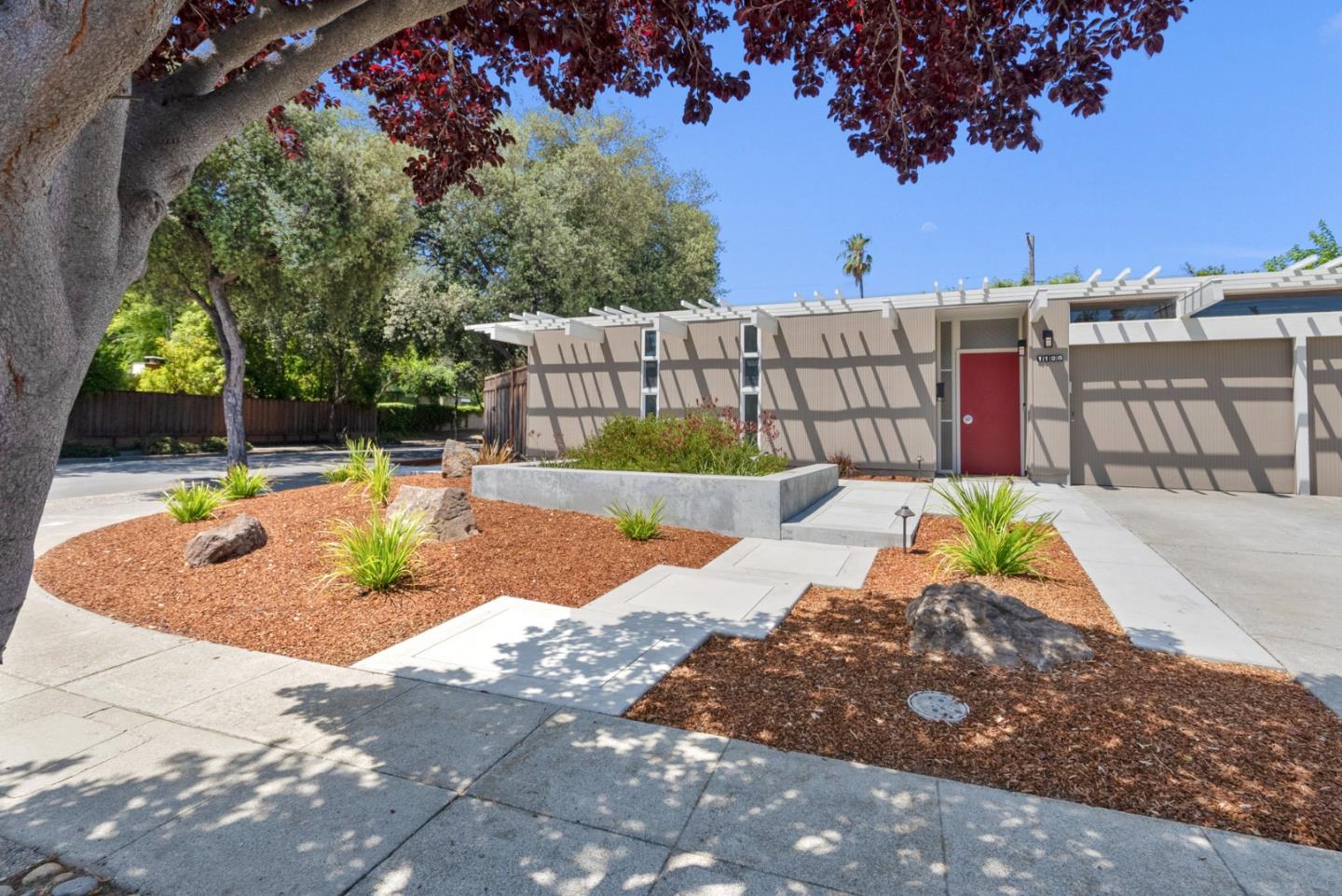 Detail Gallery Image 1 of 1 For 1125 N Sage Ct, Sunnyvale,  CA 94087 - 4 Beds | 2 Baths