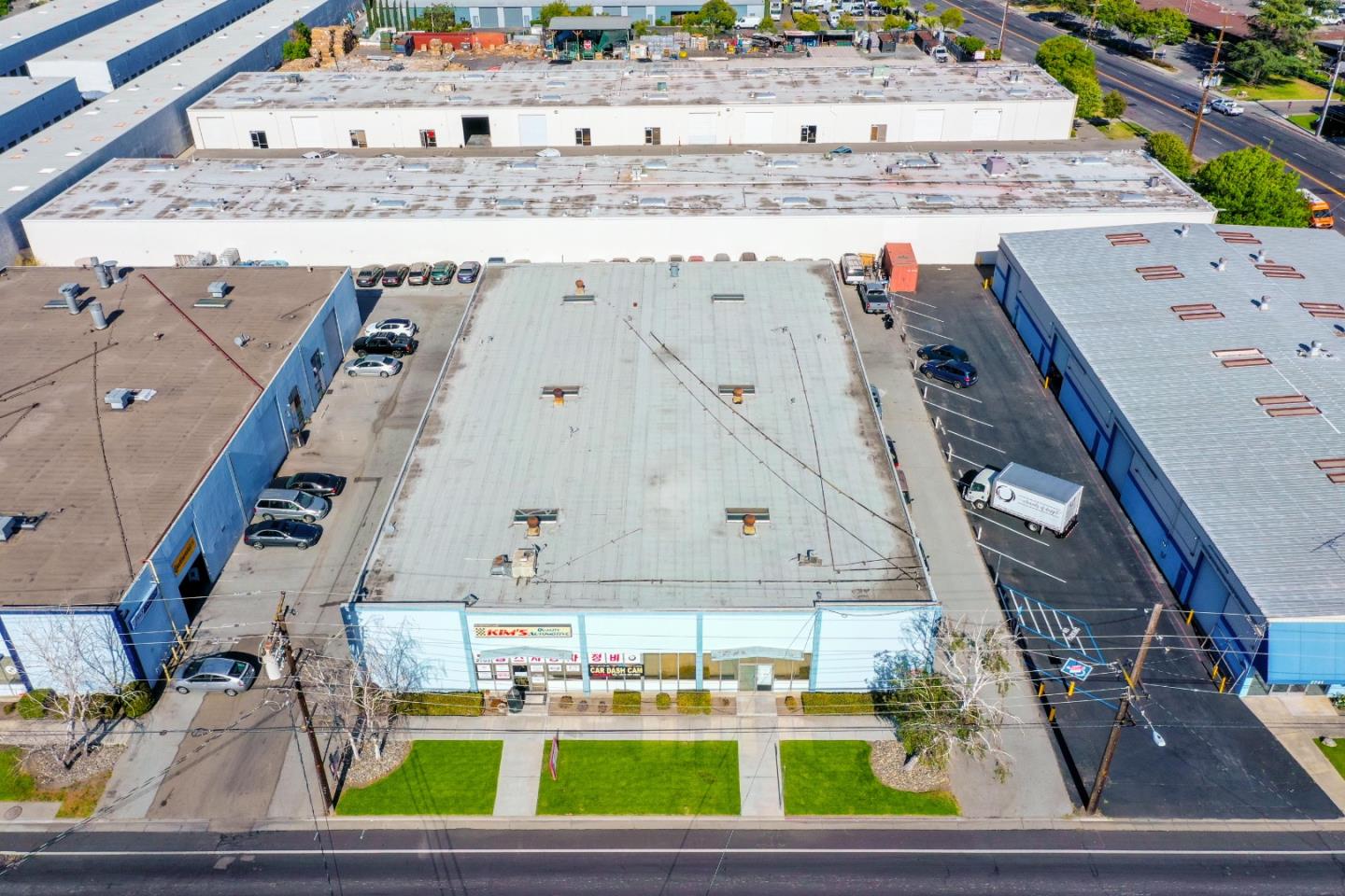 2781 Scott Boulevard, SANTA CLARA, California 95050, ,Comm Industrial For Sale,For Sale,Scott Boulevard,40965337