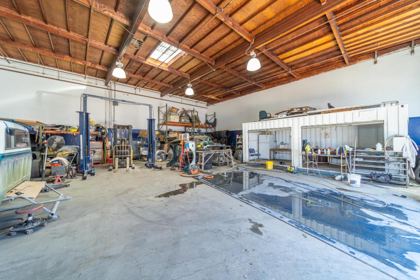 2781 Scott Boulevard, SANTA CLARA, California 95050, ,Comm Industrial For Sale,For Sale,Scott Boulevard,40965337
