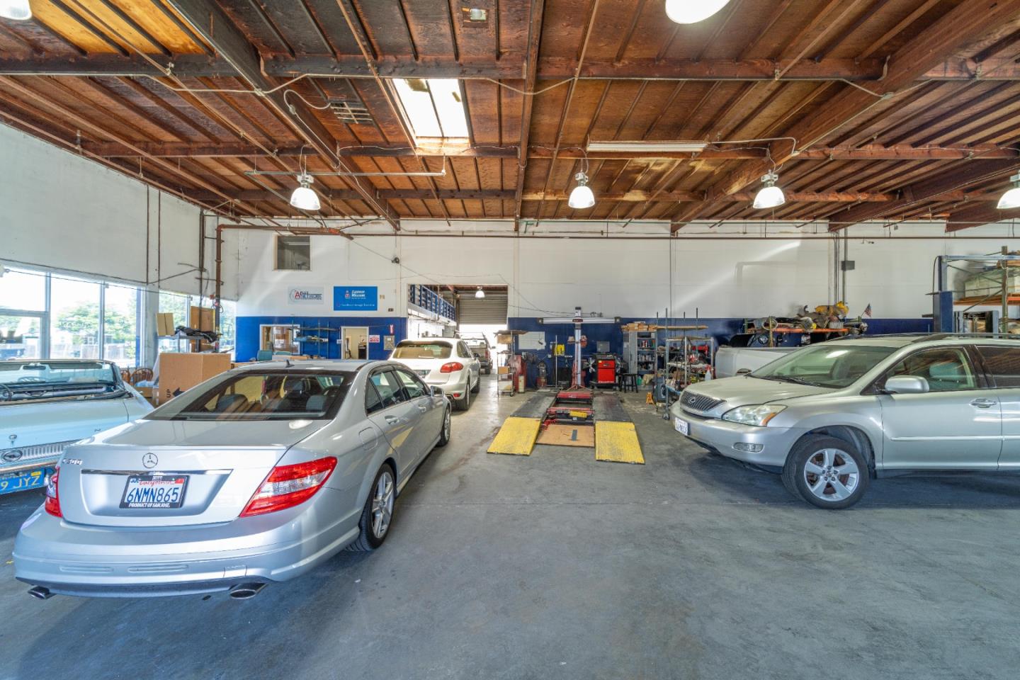 2781 Scott Boulevard, SANTA CLARA, California 95050, ,Comm Industrial For Sale,For Sale,Scott Boulevard,40965337