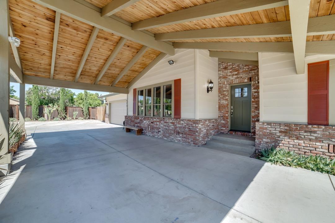 Detail Gallery Image 1 of 1 For 575 Buena Tierra Dr, Tracy,  CA 95376 - 4 Beds | 2 Baths