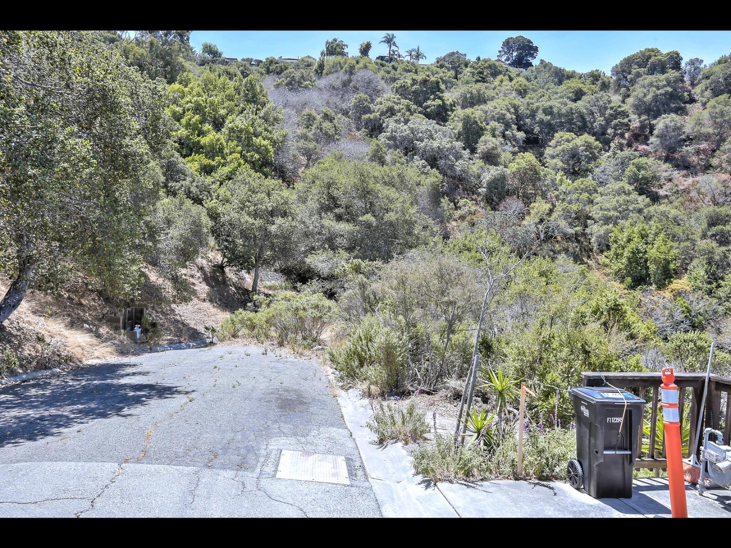 2927 Alhambra, BELMONT, California 94002, ,Lots And Land,For Sale,Alhambra,40969564