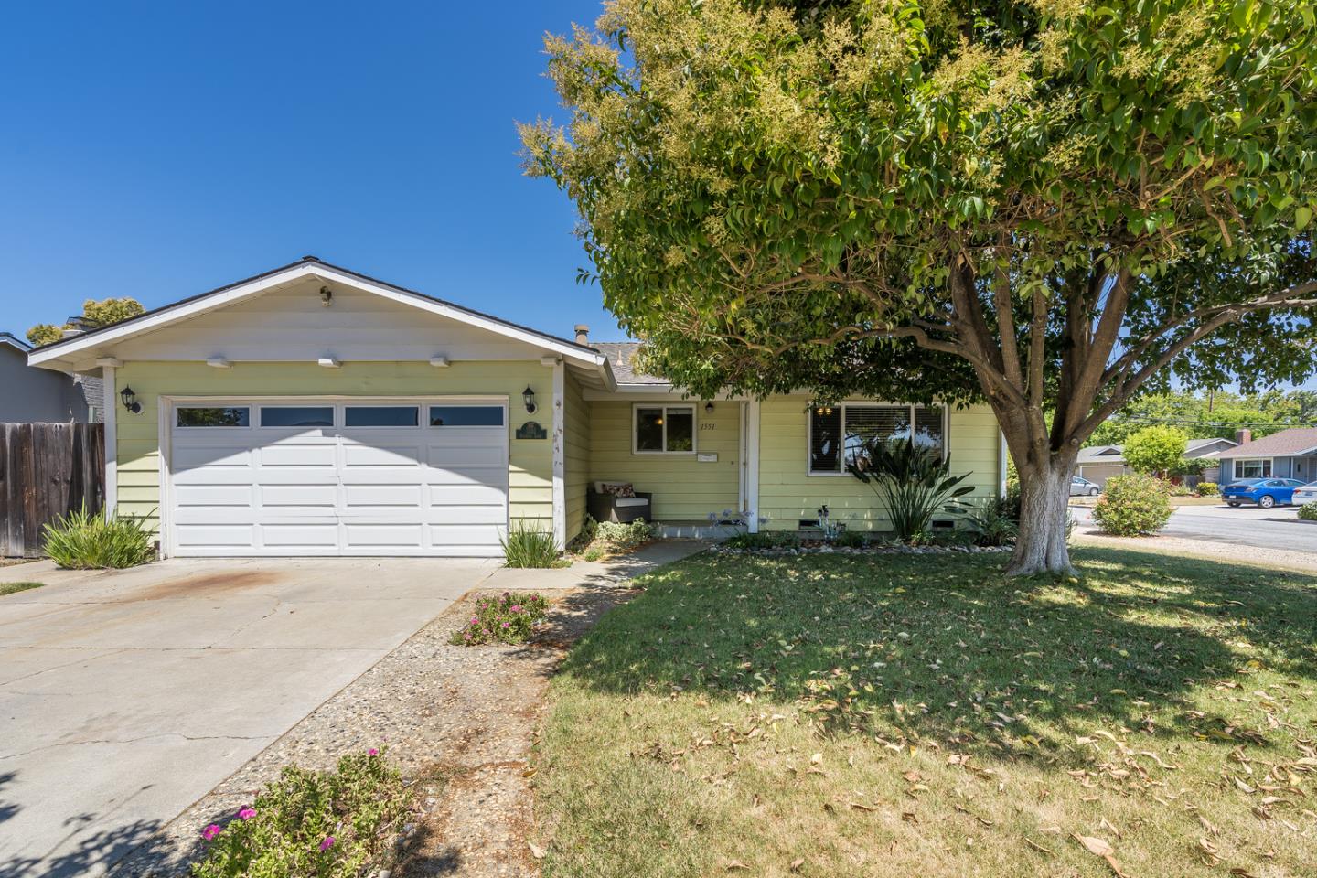 Detail Gallery Image 1 of 1 For 1551 Colmery Ln, San Jose,  CA 95118 - 3 Beds | 2 Baths