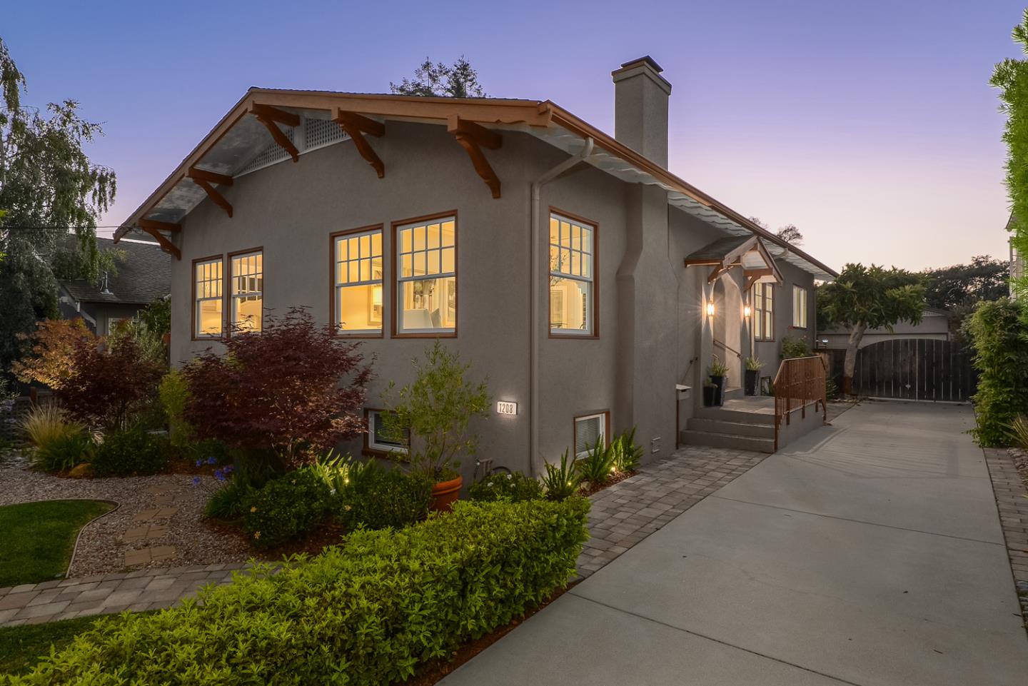 Detail Gallery Image 1 of 1 For 1208 Edgehill Dr, Burlingame,  CA 94010 - 3 Beds | 2 Baths