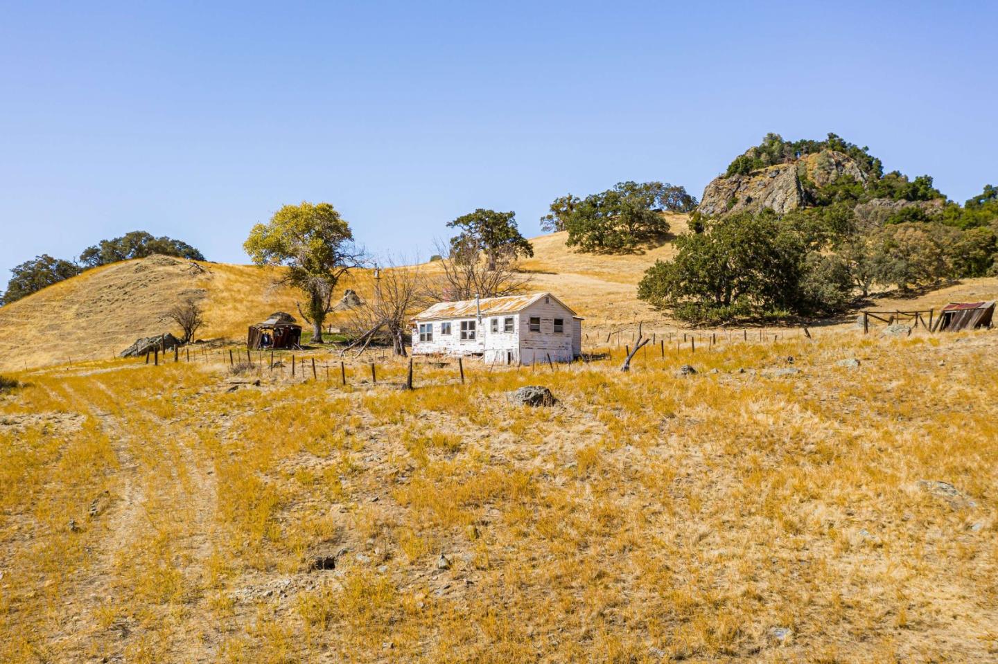 0 Beauregard Road, MOUNT HAMILTON, California 95140, ,Lots And Land,For Sale,Beauregard Road,40965367