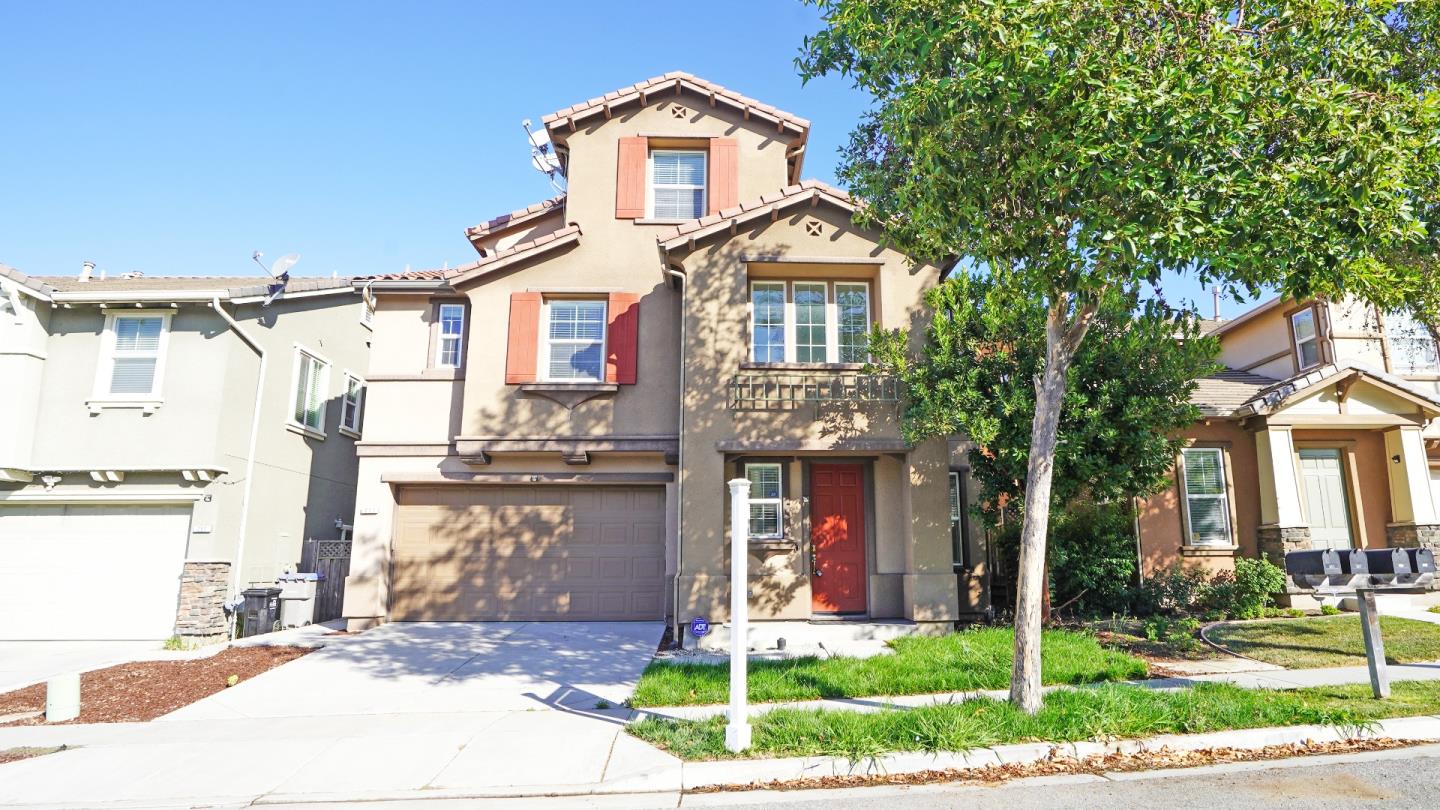 Detail Gallery Image 1 of 1 For 257 Crestridge Ln, San Jose,  CA 95138 - 5 Beds | 3/1 Baths