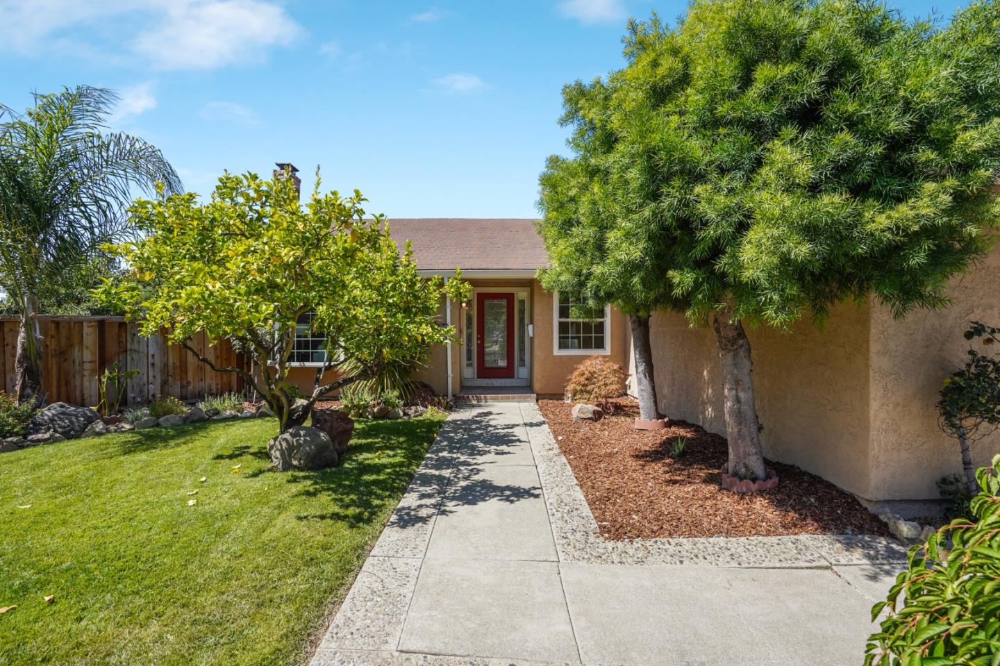 Detail Gallery Image 1 of 1 For 3059 Reynolds Ct, Fremont,  CA 94536 - 4 Beds | 2 Baths