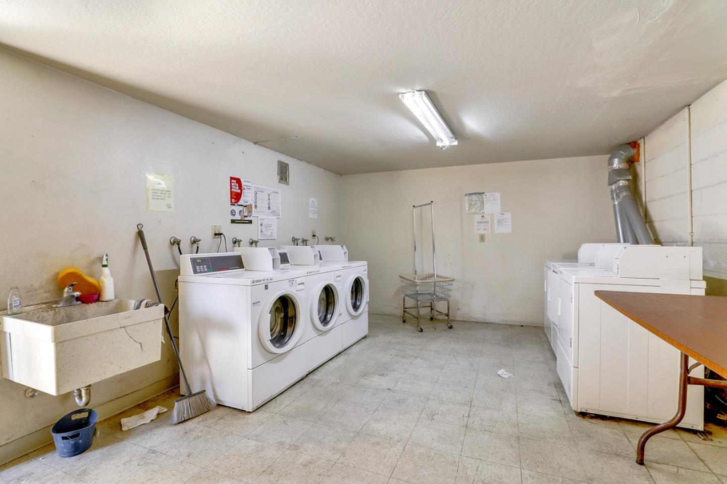 825 Kiely Blvd, Santa Clara, CA 95051 Beds Baths